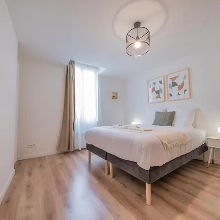 Sweet Champagne - Centre-ville Apartment Epernay